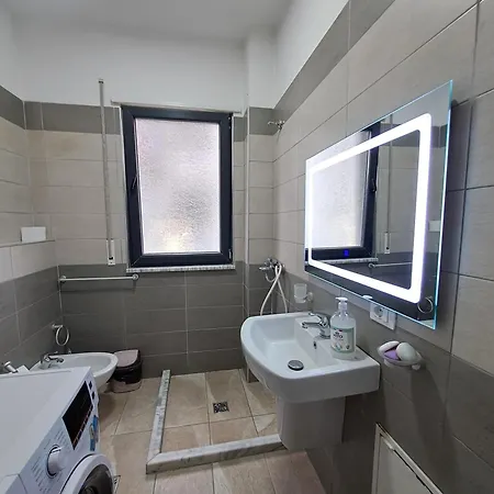 Apartment Lux, Don Bosko