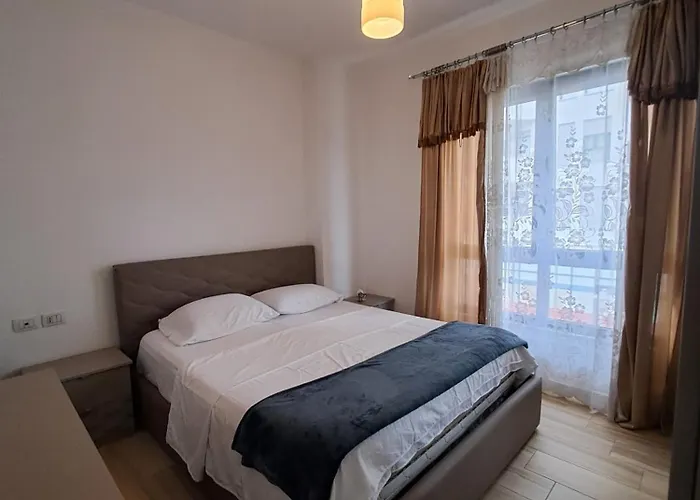 Lux, Don Bosko Tirana