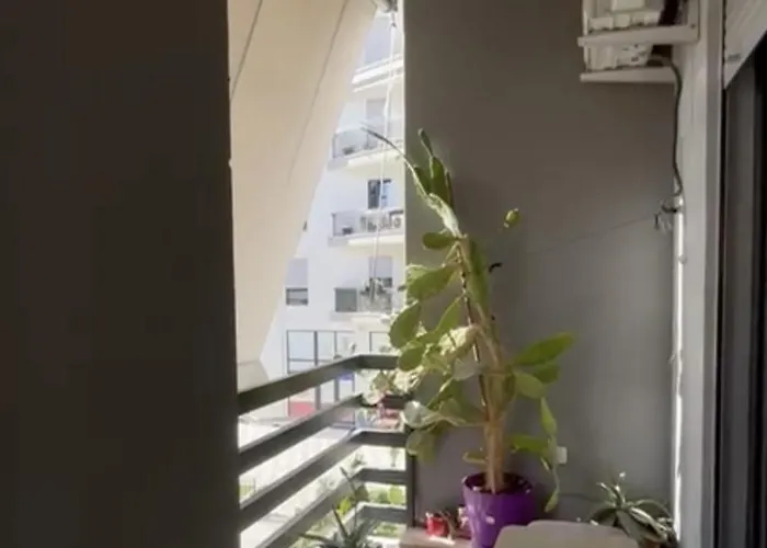 Lux, Don Bosko Lägenhet *